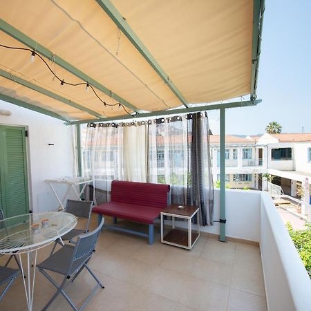 Nadia'S Place Poros Town Екстер'єр фото