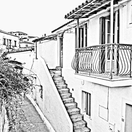 Nadia'S Place Poros Town Екстер'єр фото