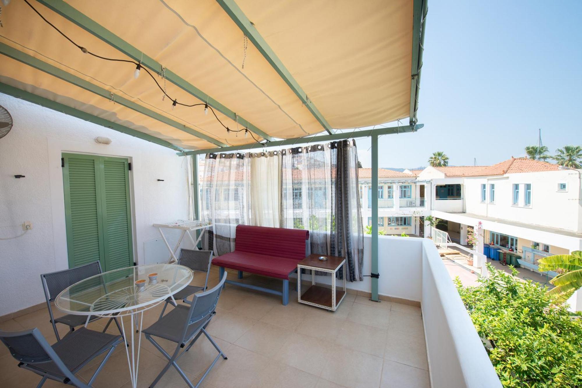 Nadia'S Place Poros Town Екстер'єр фото